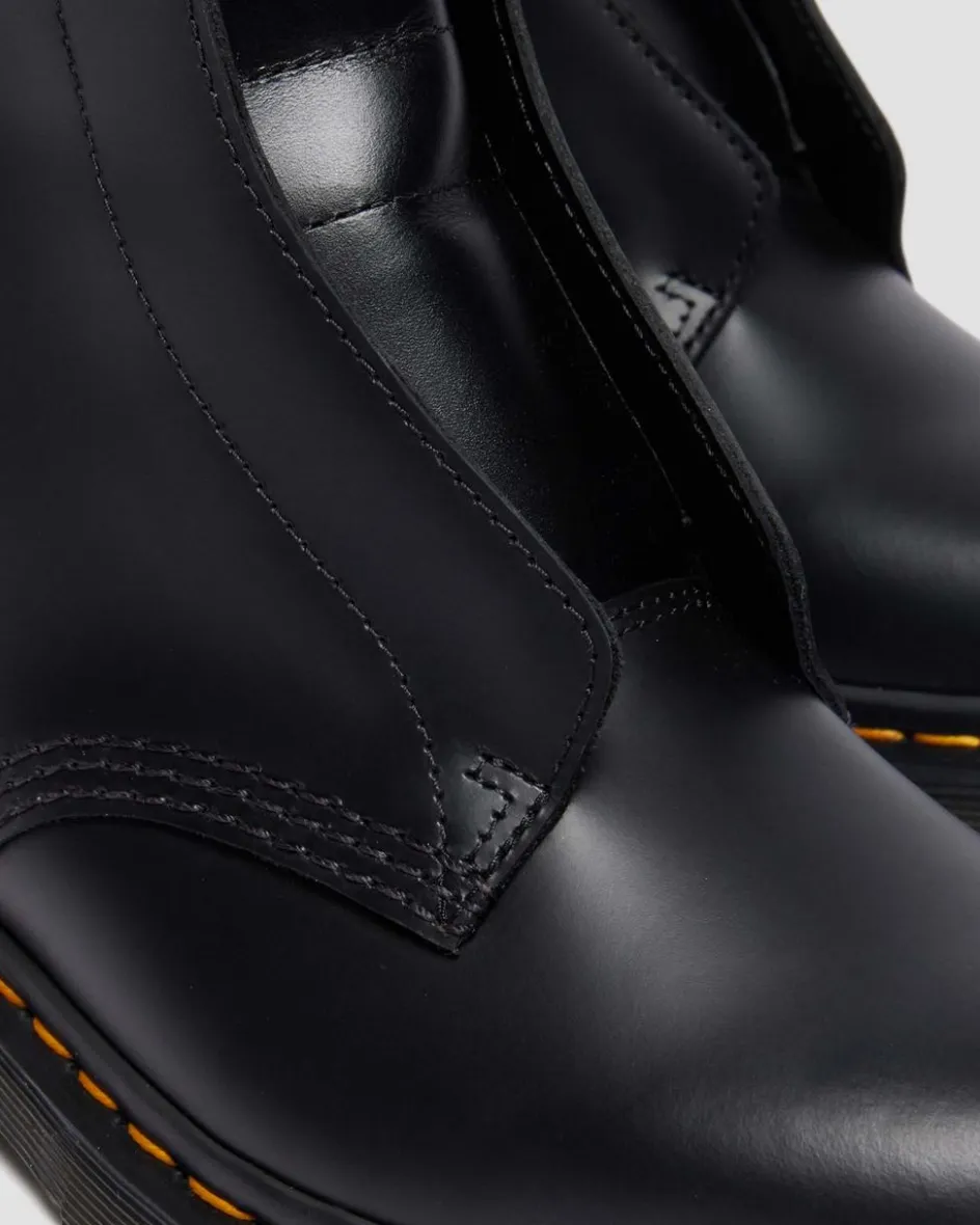 Dr. Martens Last Chance Styles|Last Chance Styles*1460 LACELESS in BLACK