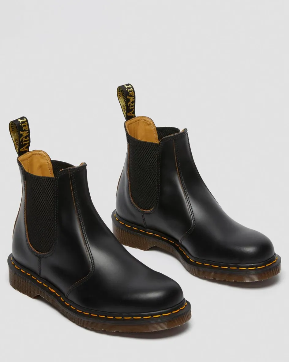 Dr. Martens Originals|Boots*2976 Vintage Made In England Chelsea Boots in Black Black — Quilon