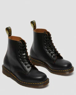 Dr. Martens Originals|Boots*1460 Vintage Made in England Lace Up Boots in Black Black — Quilon