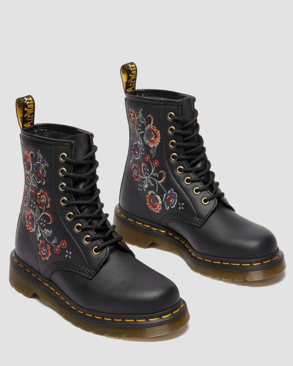 Dr. Martens Last Chance Styles*1460 VONDA TF in Black Black — Genix Nappa