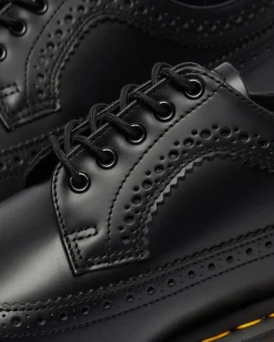 Dr. Martens Originals|Shoes*3989 Yellow Stitch Smooth Leather Brogue Shoes in Black Black — Smooth Leather