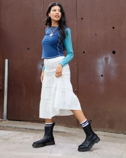 Dr. Martens Last Chance Styles*Amaayah Lo Leather Boots in Black Black — Orleans