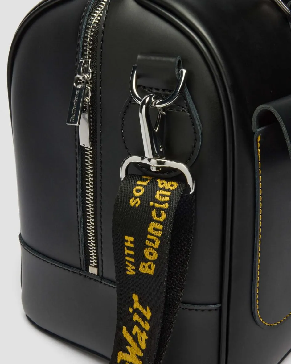 Dr. Martens New And Featured|Accessories*Daytripper Bag in Black Black — Kiev