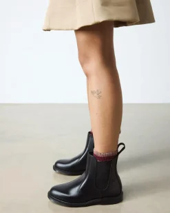 Dr. Martens Boots|Chelsea Boots*Flora Smooth Chelsea Boots in Black Black — Polished Smooth
