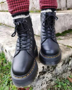 Dr. Martens Boots|Winter Boots*Jadon Boot Leather Faux Fur Lined Platforms in Black Black — Pisa