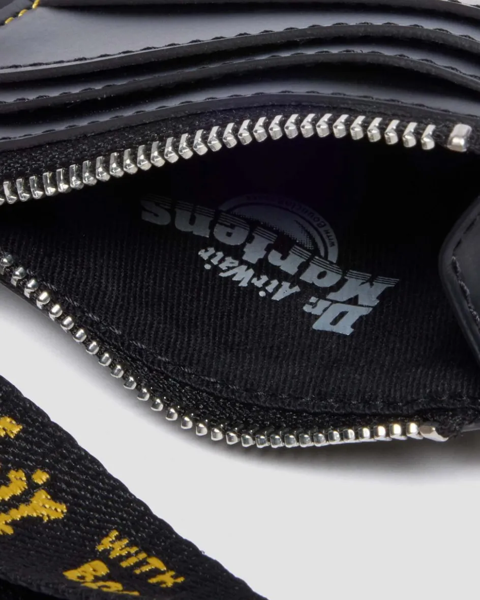 Dr. Martens Accessories|Bags*Kiev Leather Cardholder in Black Black — Kiev