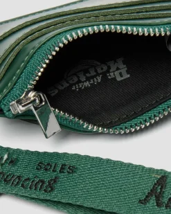 Dr. Martens New And Featured|Accessories*Kiev Leather Cardholder in Dms Green DMS GREEN — Kiev