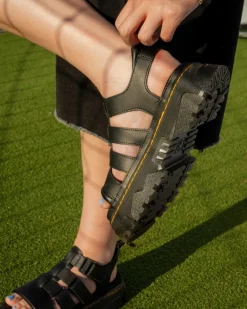 Dr. Martens Spring Sandals|Sandals*Mattison 3 Strap sandals in Black