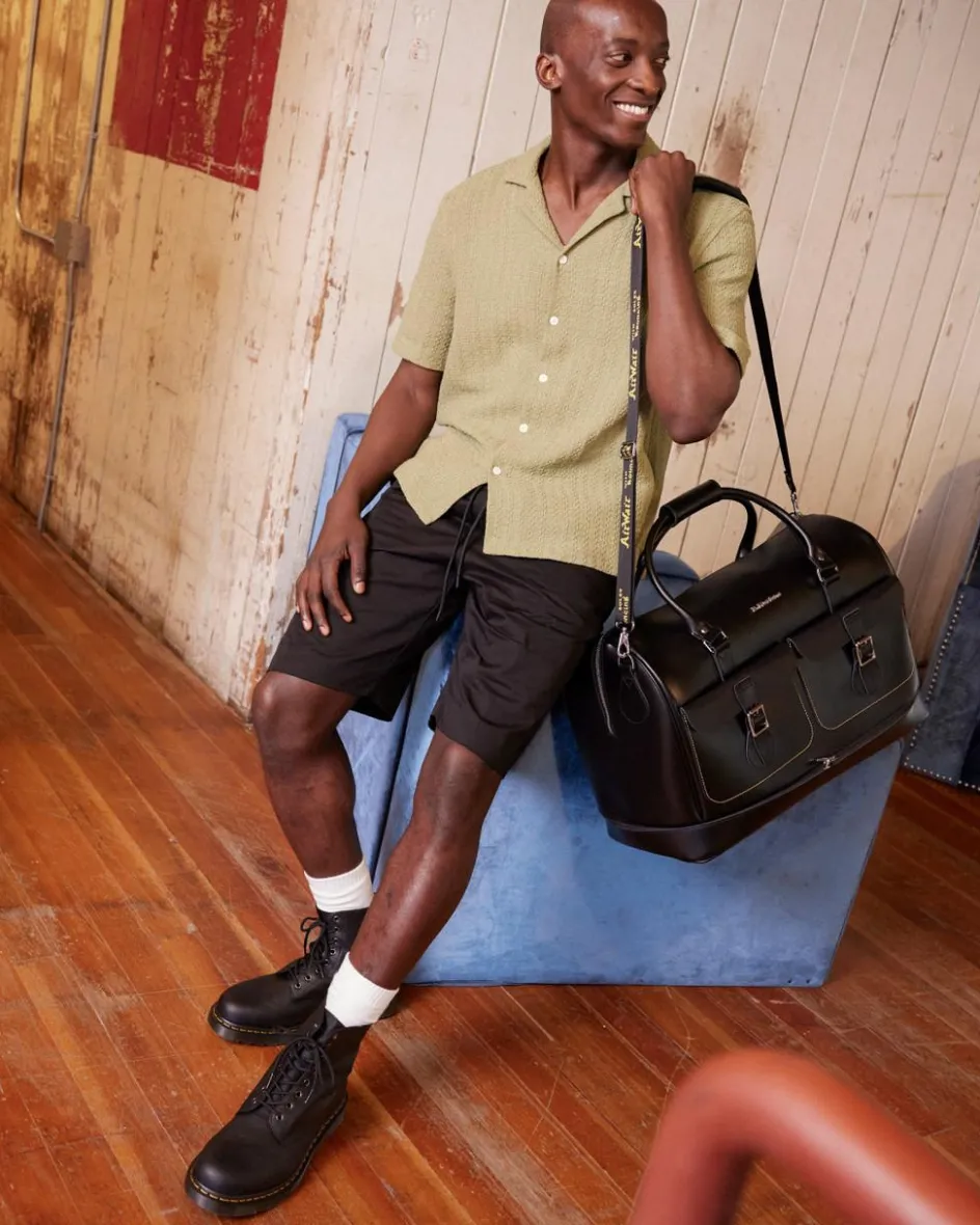 Dr. Martens Accessories|Accessories*Smooth Leather Weekender Bag in Black Black — Kiev & Smooth