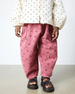 Dr. Martens Toddler & 2-4 Years*Toddler Marlowe II Glitter Heart Leather Strap Shoes in Black BLACK — Lucido+Nebula Glitter