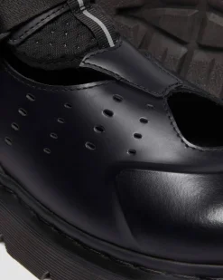 Dr. Martens Last Chance Styles|Last Chance Styles*VENT XX01 in Black Black — Smooth Leather