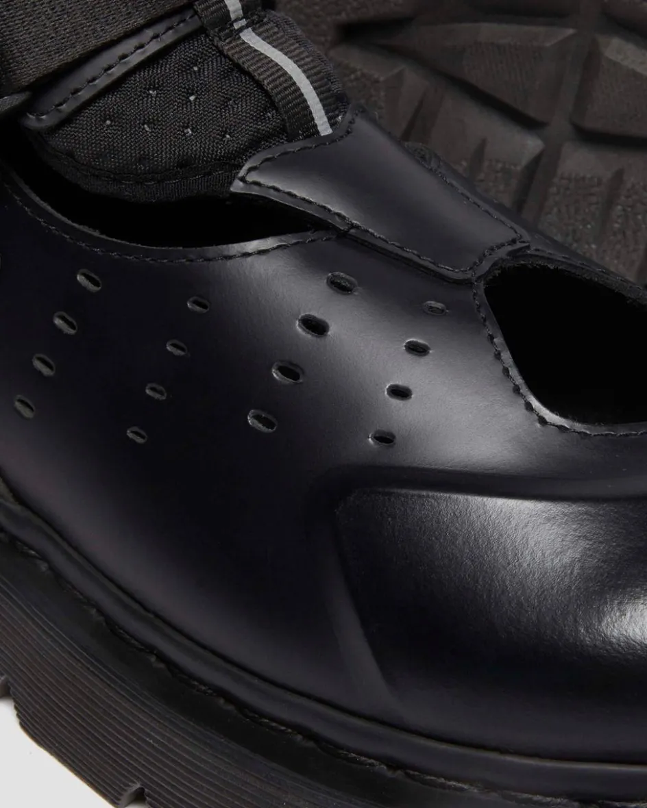 Dr. Martens Last Chance Styles|Last Chance Styles*VENT XX01 in Black Black — Smooth Leather