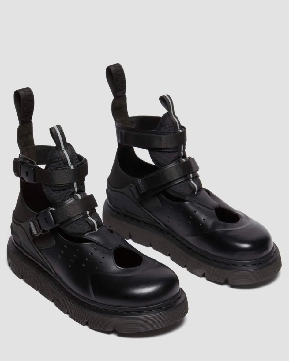Dr. Martens Last Chance Styles|Last Chance Styles*VENT XX01 in Black Black — Smooth Leather