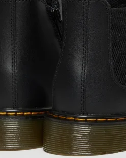 Dr. Martens Youth & 8-14 Years*Youth 2976 Softy T Leather Chelsea Boots in Black Black — Softy T